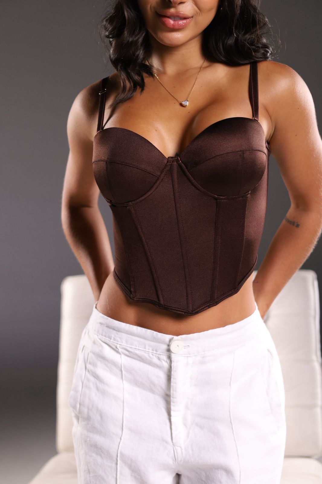 THE OBSIDIAN SCULPT CORSET